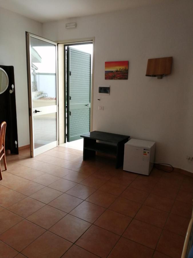 Vento Dell'Est Bed and Breakfast San Cataldo  Buitenkant foto