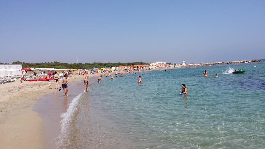 Vento Dell'Est Bed and Breakfast San Cataldo  Buitenkant foto